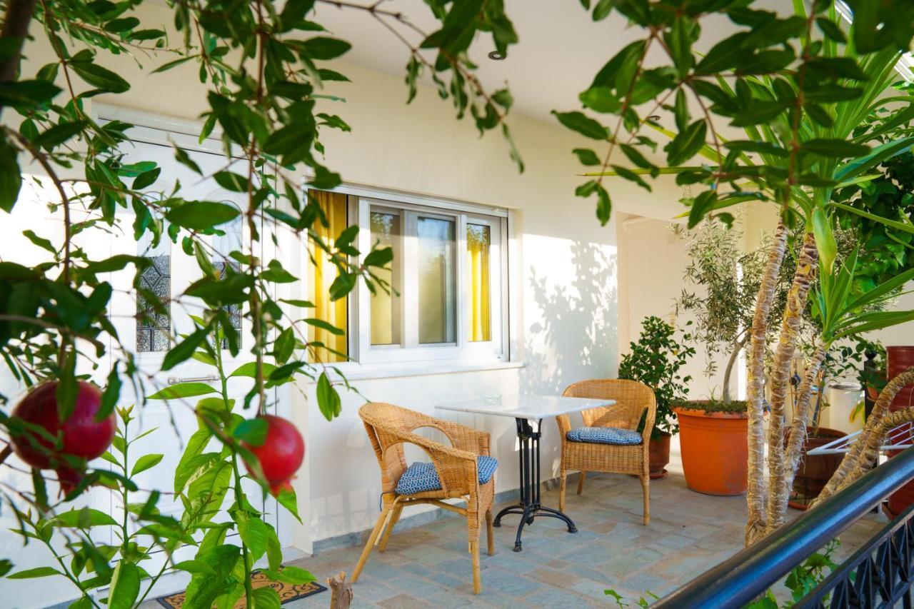Yiannis Apartments 1 Янина Экстерьер фото