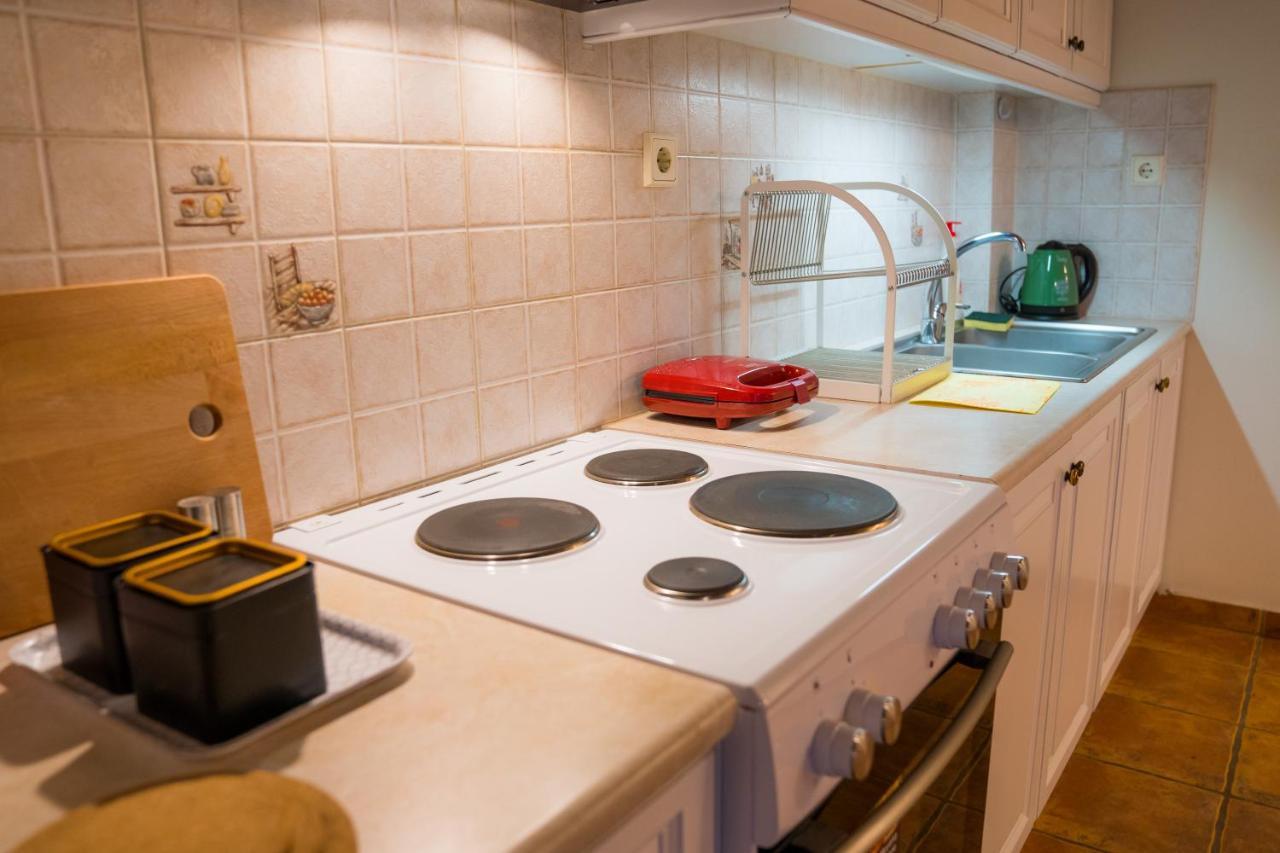 Yiannis Apartments 1 Янина Экстерьер фото